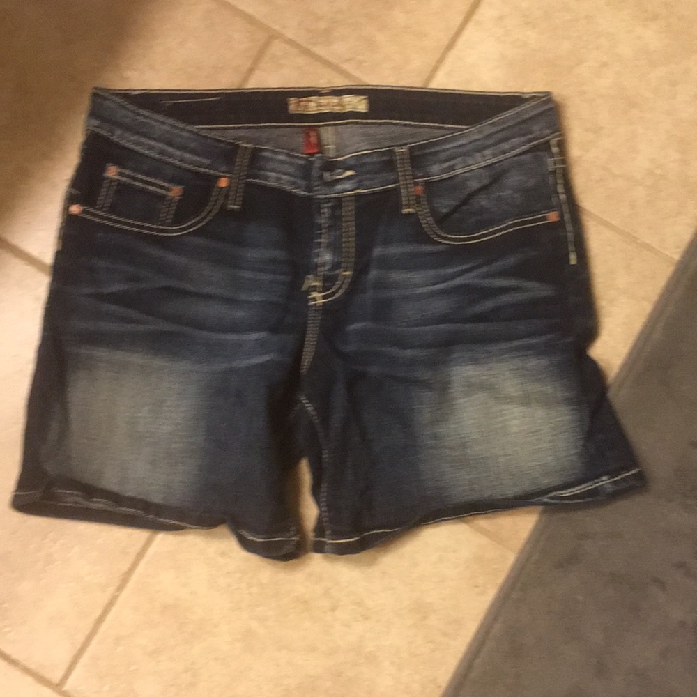 BKE shorts
